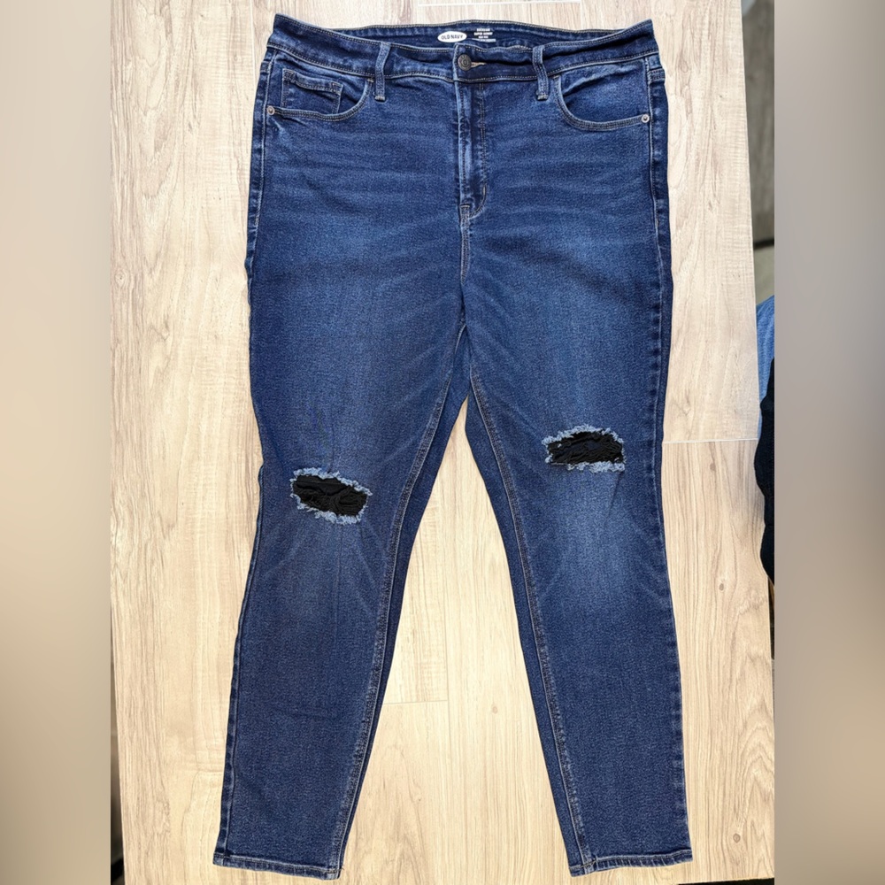 Old Navy High Rise Skinny Jeans in Dark Blue